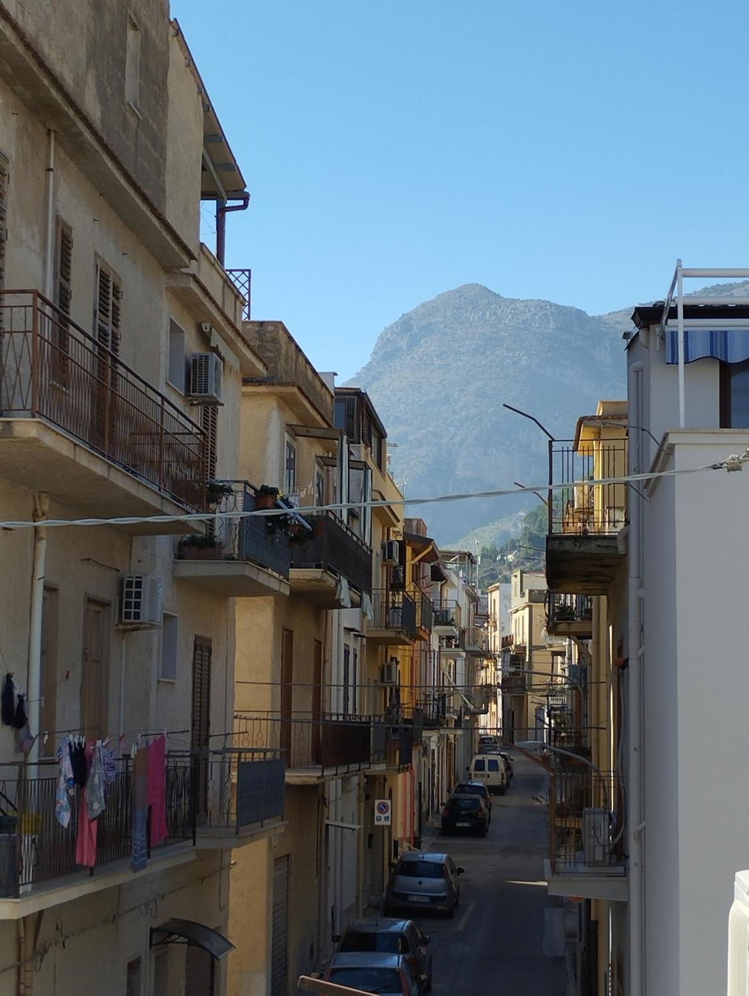 White Asses Rooms Castellammare del Golfo Exterior photo